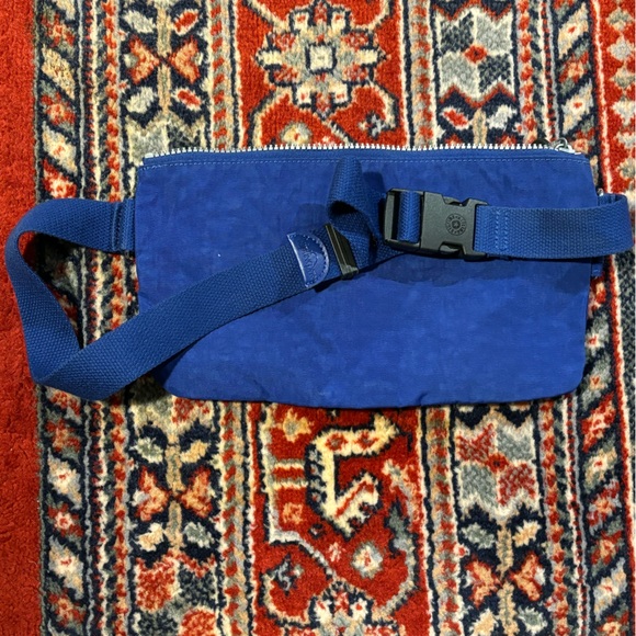 Kipling sidebag - Picture 2 of 7